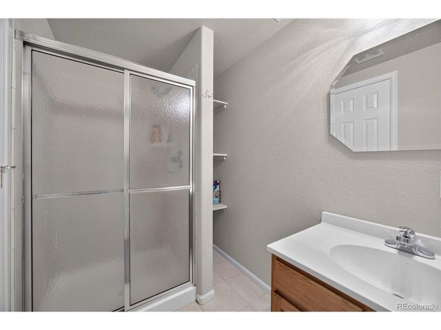 6109 S Kirk St, Aurora, CO 80016