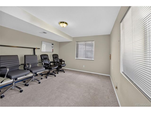 6109 S Kirk St, Aurora, CO 80016