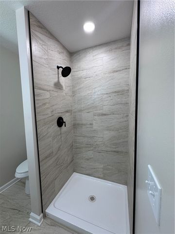 120 E 32nd Street, Lorain, OH 44055
