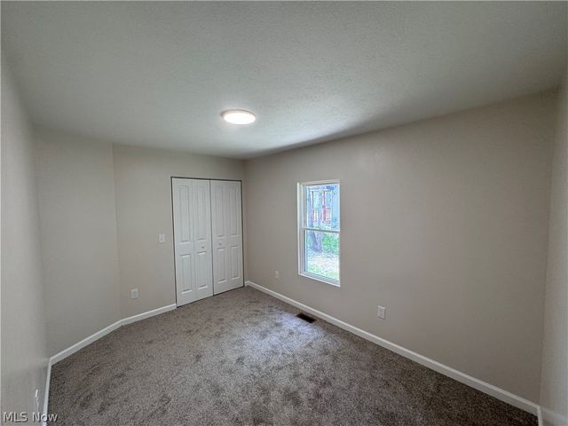 120 E 32nd Street, Lorain, OH 44055