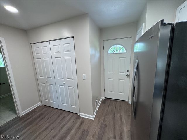 120 E 32nd Street, Lorain, OH 44055