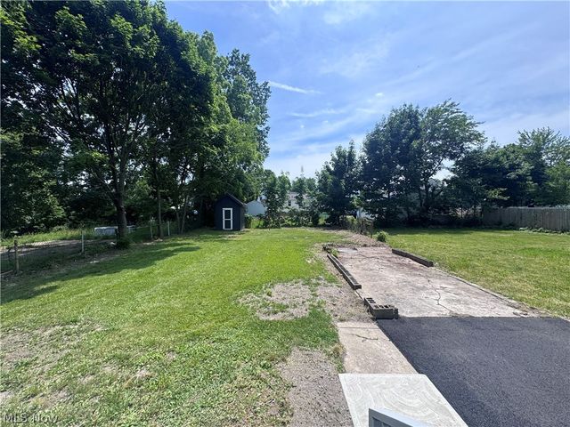 120 E 32nd Street, Lorain, OH 44055