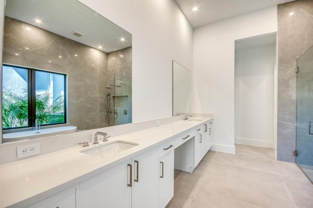 18481 Symphony Court, Jupiter, FL 33458