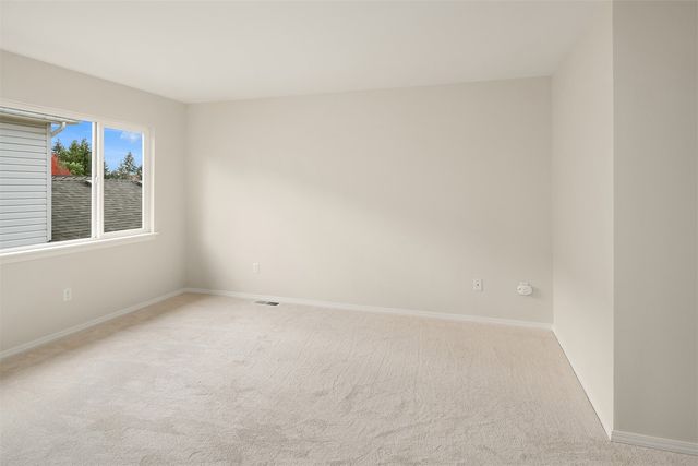 523 Redmond Place NE, Renton, WA 98056