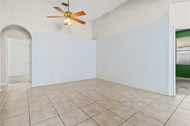 10323 GOLDENBROOK WAY, Tampa, FL 33647