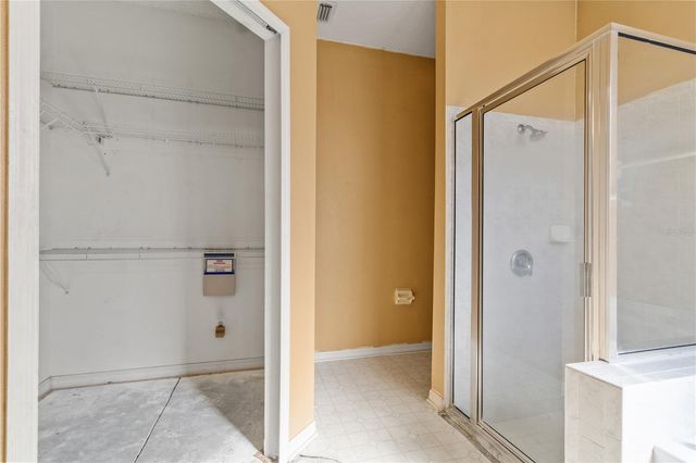 10323 GOLDENBROOK WAY, Tampa, FL 33647