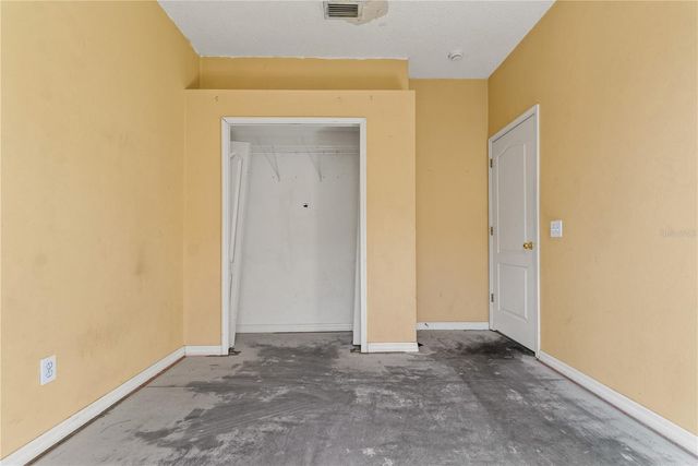 10323 GOLDENBROOK WAY, Tampa, FL 33647