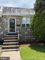 587 WANAMAKER RD, Jenkintown, PA 19046