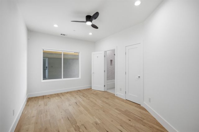 4605 Belmont Avenue 101, Dallas, TX 75204