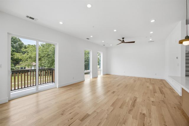 4605 Belmont Avenue 101, Dallas, TX 75204