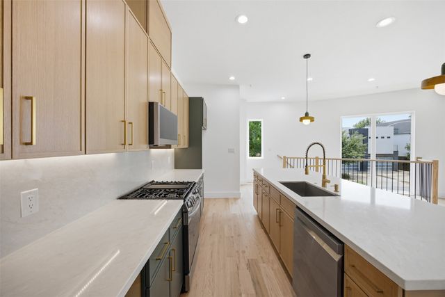 4605 Belmont Avenue 101, Dallas, TX 75204