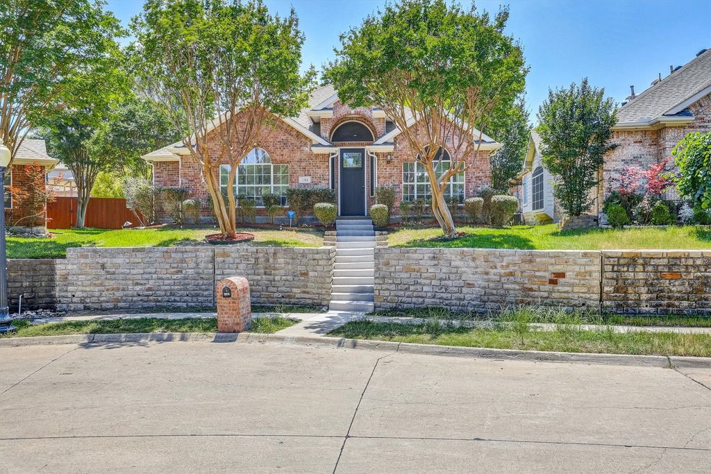 3511 Christopher Lane, Richardson, TX 75082