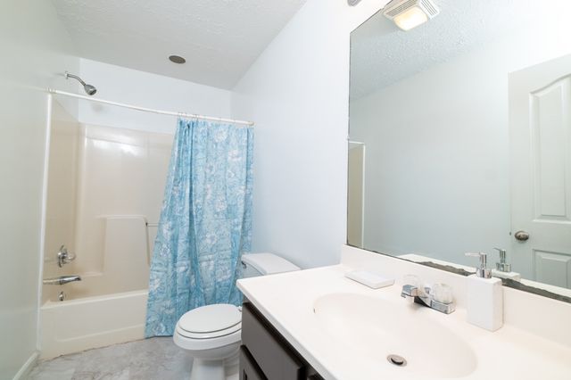 117 Carter Blake Rd, Tullahoma, TN 37388