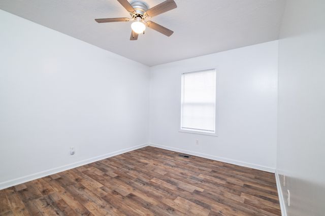 117 Carter Blake Rd, Tullahoma, TN 37388