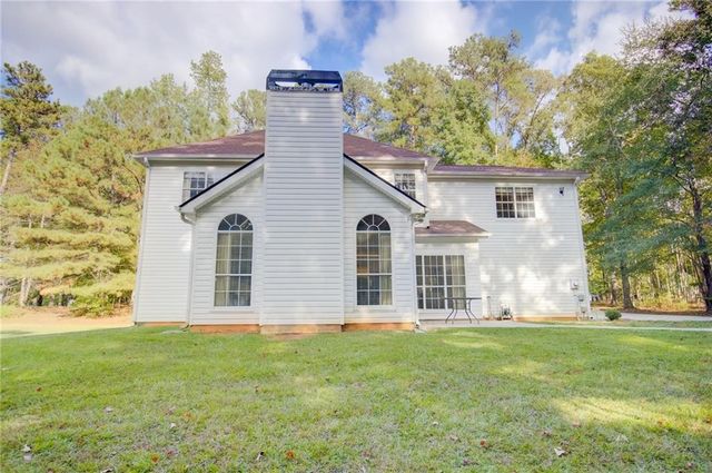 6835 Tell Road, Fairburn, GA 30213