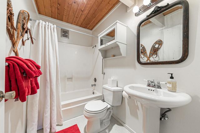 2560 Lake Forest Rd Unit 48, Tahoe City, CA 96145