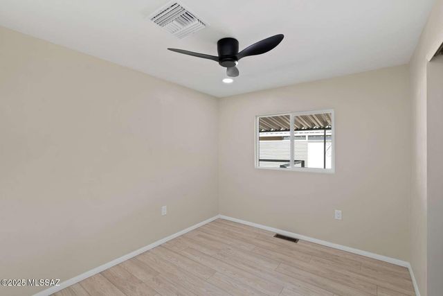 5000 E Grant Rd Unit 203, Tucson, AZ 85712