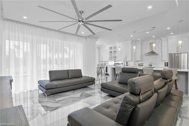 8967 Lely Island CIR, Naples, FL 34113