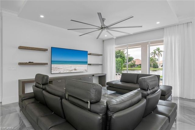 8967 Lely Island CIR, Naples, FL 34113
