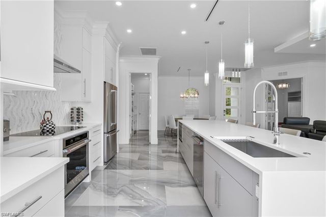 8967 Lely Island CIR, Naples, FL 34113