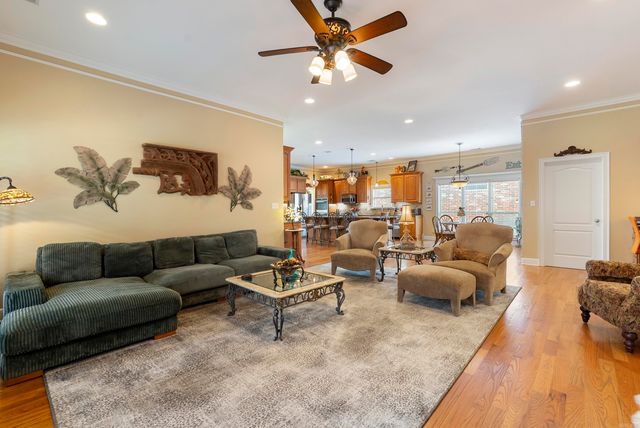 60 Wellington Colony Drive, Little Rock, AR 72211