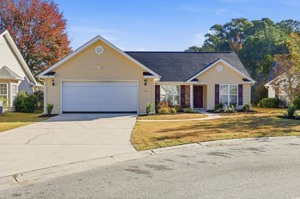 323 Chastain Ct., Murrells Inlet, SC 29576