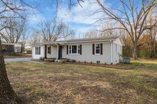 871 Northwood Dr, Huntingdon, TN 38344