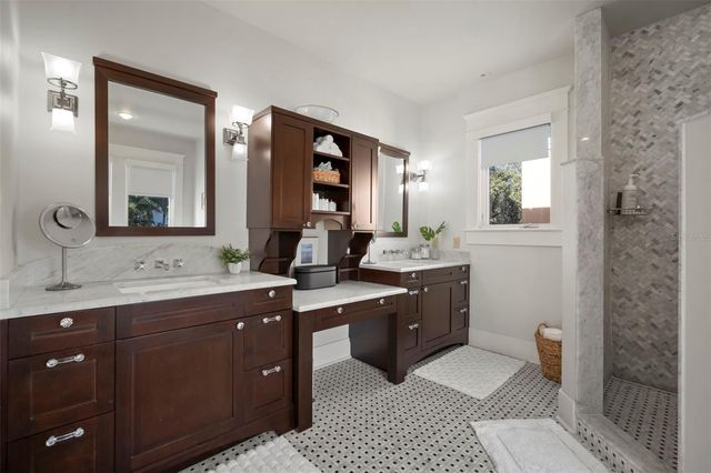 1821 W RICHARDSON PLACE, Tampa, FL 33606