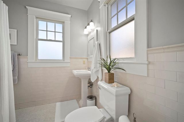 1821 W RICHARDSON PLACE, Tampa, FL 33606