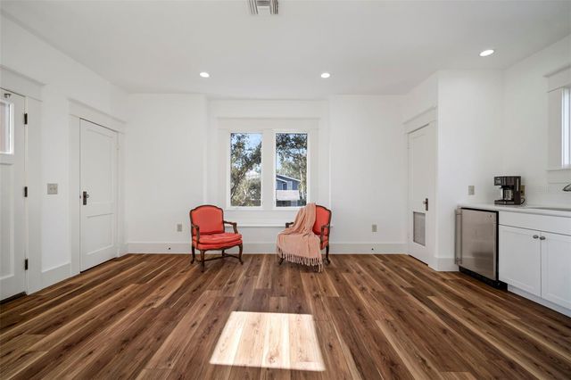 1821 W RICHARDSON PLACE, Tampa, FL 33606