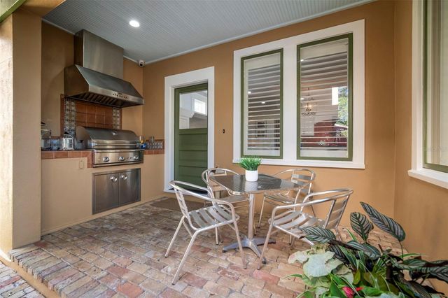 1821 W RICHARDSON PLACE, Tampa, FL 33606