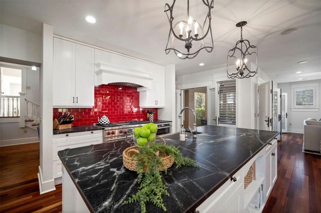 1821 W RICHARDSON PLACE, Tampa, FL 33606