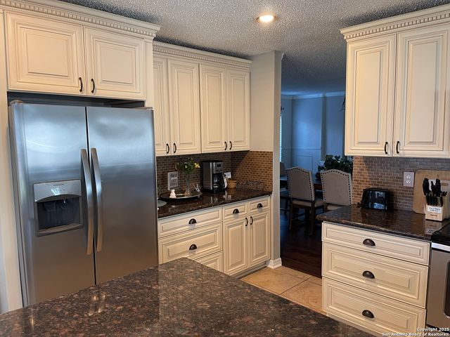 5519 Park Lk, San Antonio, TX 78244