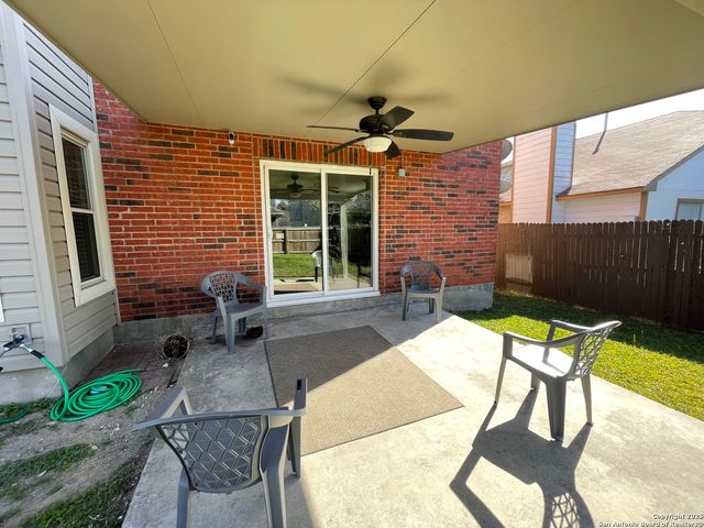 5519 Park Lk, San Antonio, TX 78244