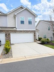 216 Stamm Drive, Greensboro, NC 27455
