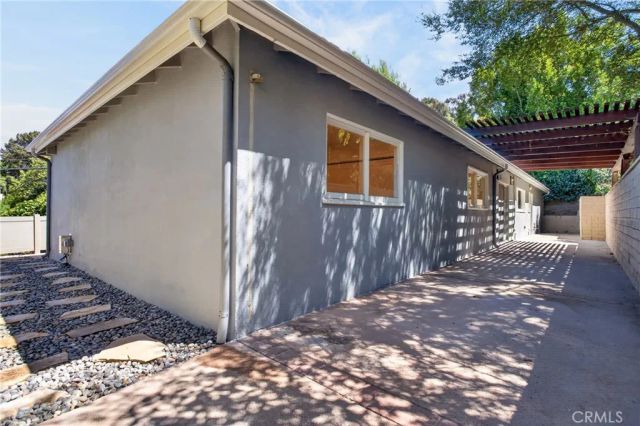 3370 Coy, Sherman Oaks, CA 91423