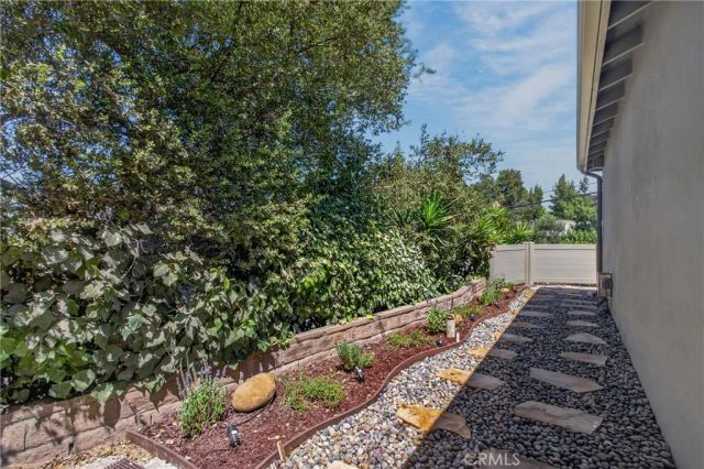 3370 Coy, Sherman Oaks, CA 91423