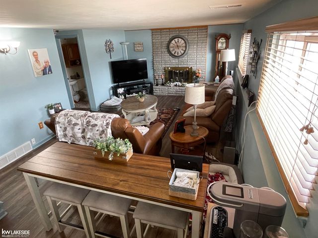 39308 Farmhill Drive, Sterling Heights, MI 48313