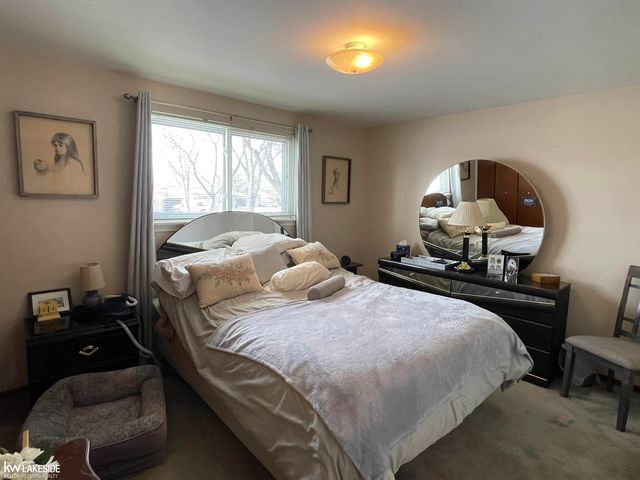 39308 Farmhill Drive, Sterling Heights, MI 48313