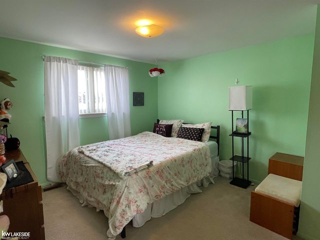 39308 Farmhill Drive, Sterling Heights, MI 48313