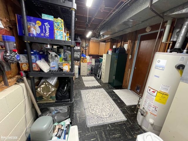 39308 Farmhill Drive, Sterling Heights, MI 48313