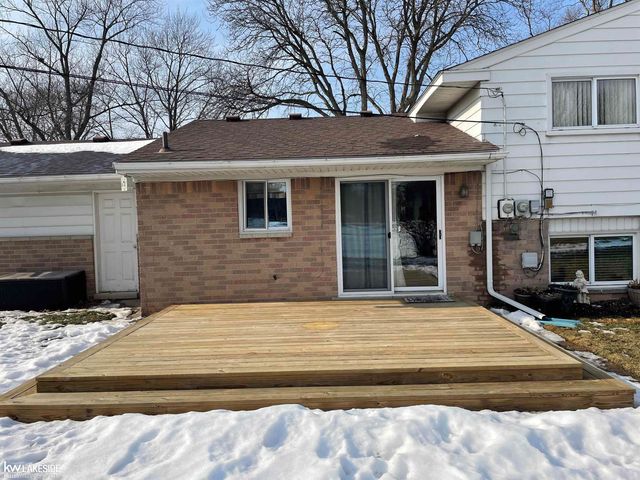 39308 Farmhill Drive, Sterling Heights, MI 48313