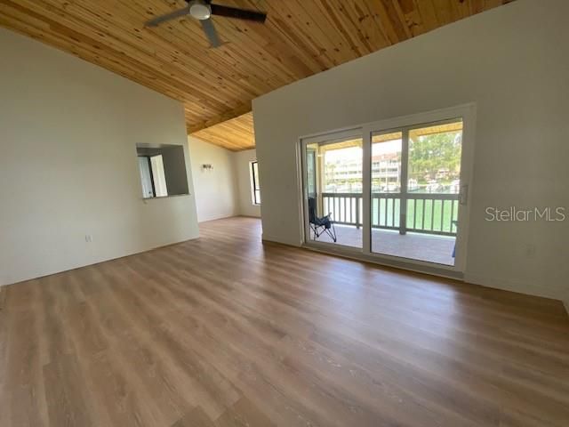 542 PLAZA SEVILLE COURT 78, Treasure Island, FL 33706
