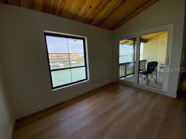 542 PLAZA SEVILLE COURT 78, Treasure Island, FL 33706