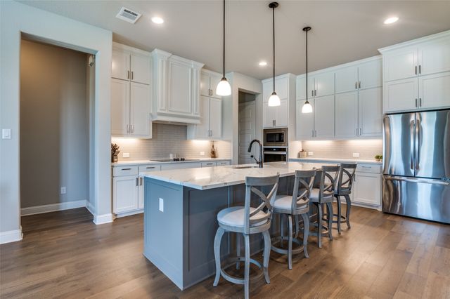 2720 Fireside Drive, Midlothian, TX 76065