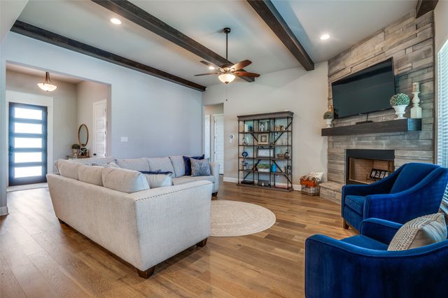 2720 Fireside Drive, Midlothian, TX 76065