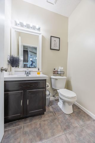 18126 Settlers Way, Eden Prairie, MN 55347