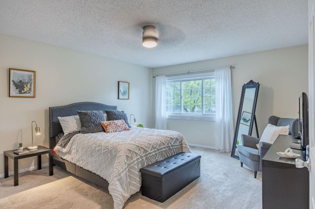 18126 Settlers Way, Eden Prairie, MN 55347