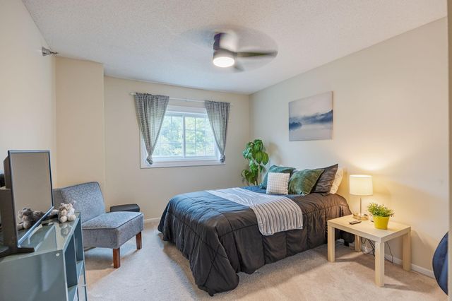 18126 Settlers Way, Eden Prairie, MN 55347