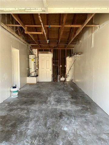 16476 Olive, Hesperia, CA 92345